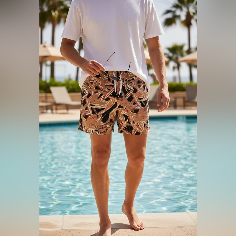 Nordstrom Men’s Swim Trunks Leaf Pattern Red/Pink/Dark Blue Sz Medium NWOT